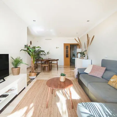 Sea Views Indoor Pool Sauna Gym Wifi *