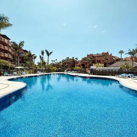 Sea Views Indoor Pool Sauna Gym Wifi