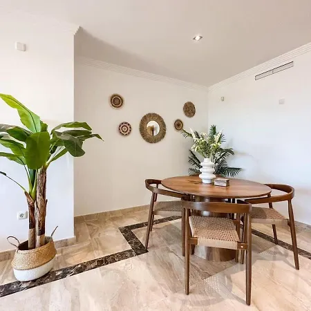 Sea Views Indoor Pool Sauna Gym Wifi * إِستيبونا