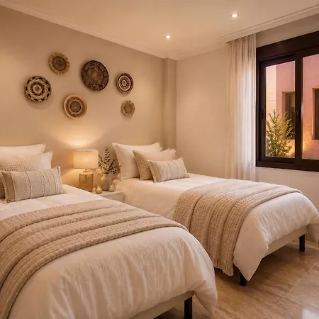 Sea Views Indoor Pool Sauna Gym Wifi * Estepona