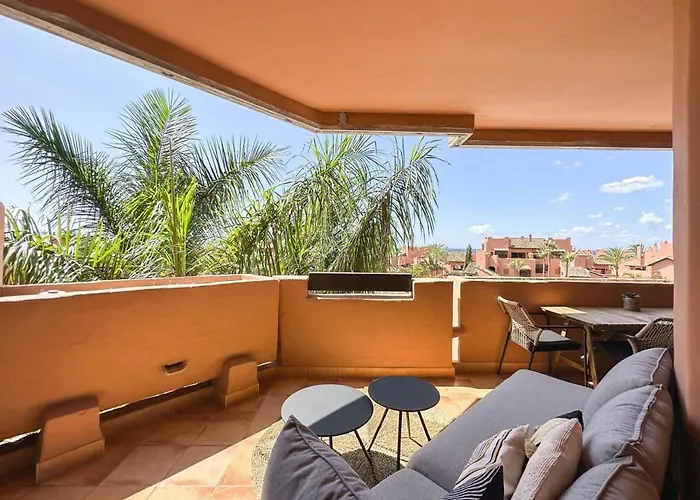 Sea Views Indoor Pool Sauna Gym Wifi *