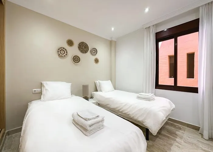 Apartment Sea Views Indoor Pool Sauna Gym Wifi *