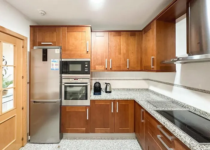 Apartment Sea Views Indoor Pool Sauna Gym Wifi *