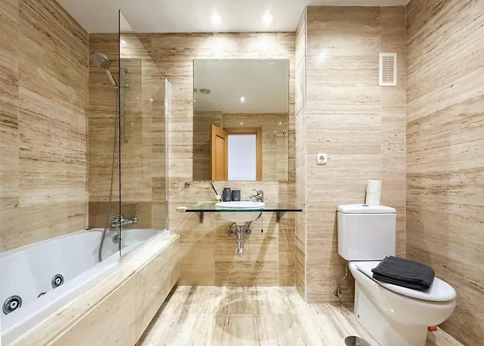 Sea Views Indoor Pool Sauna Gym Wifi