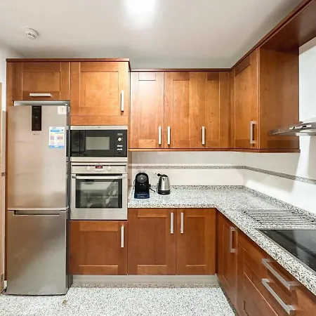 Appartement Sea Views Indoor Pool Sauna Gym Wifi *